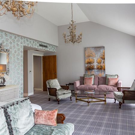 Peak Edge Hotel Chesterfield Luaran gambar